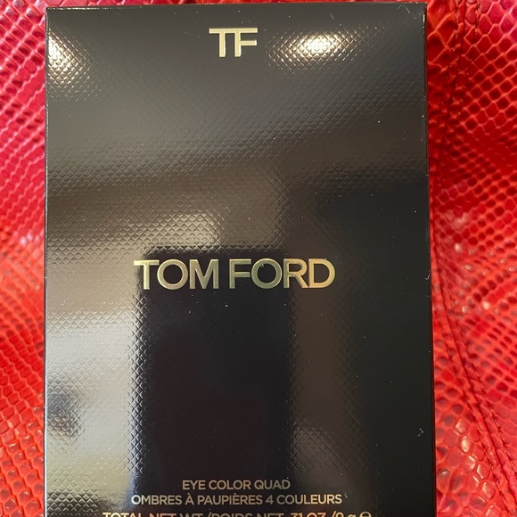 π Tom Ford Quad Eye Shadow compact π - Picture 4 of 7